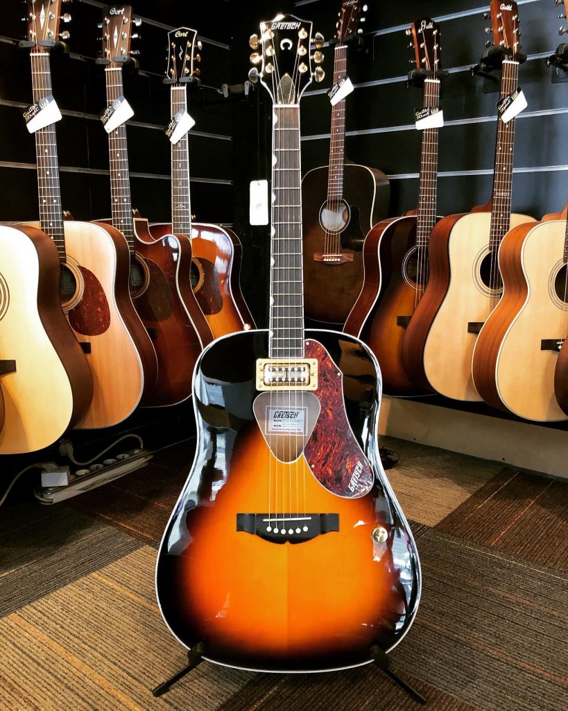 Gretsch Rancher dreadnought avec micros magnétiques Fideli’tron.