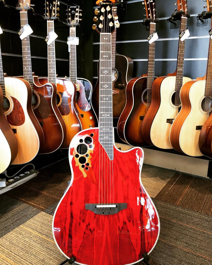 Ovation Elite Plus C2078 AXP Deep Contour