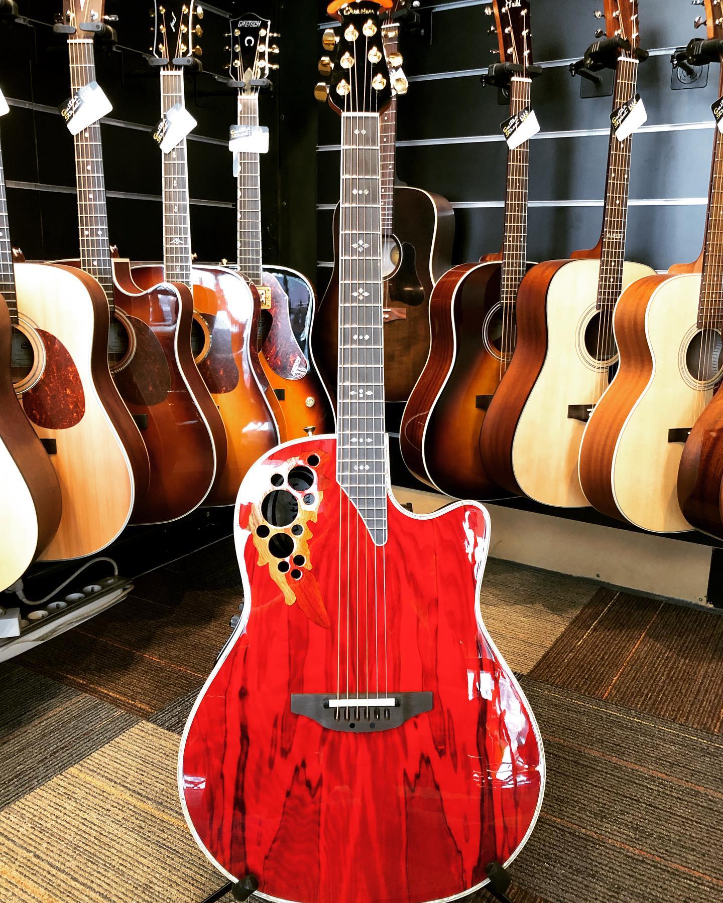 Ovation Elite Plus C2078 AXP Deep Contour