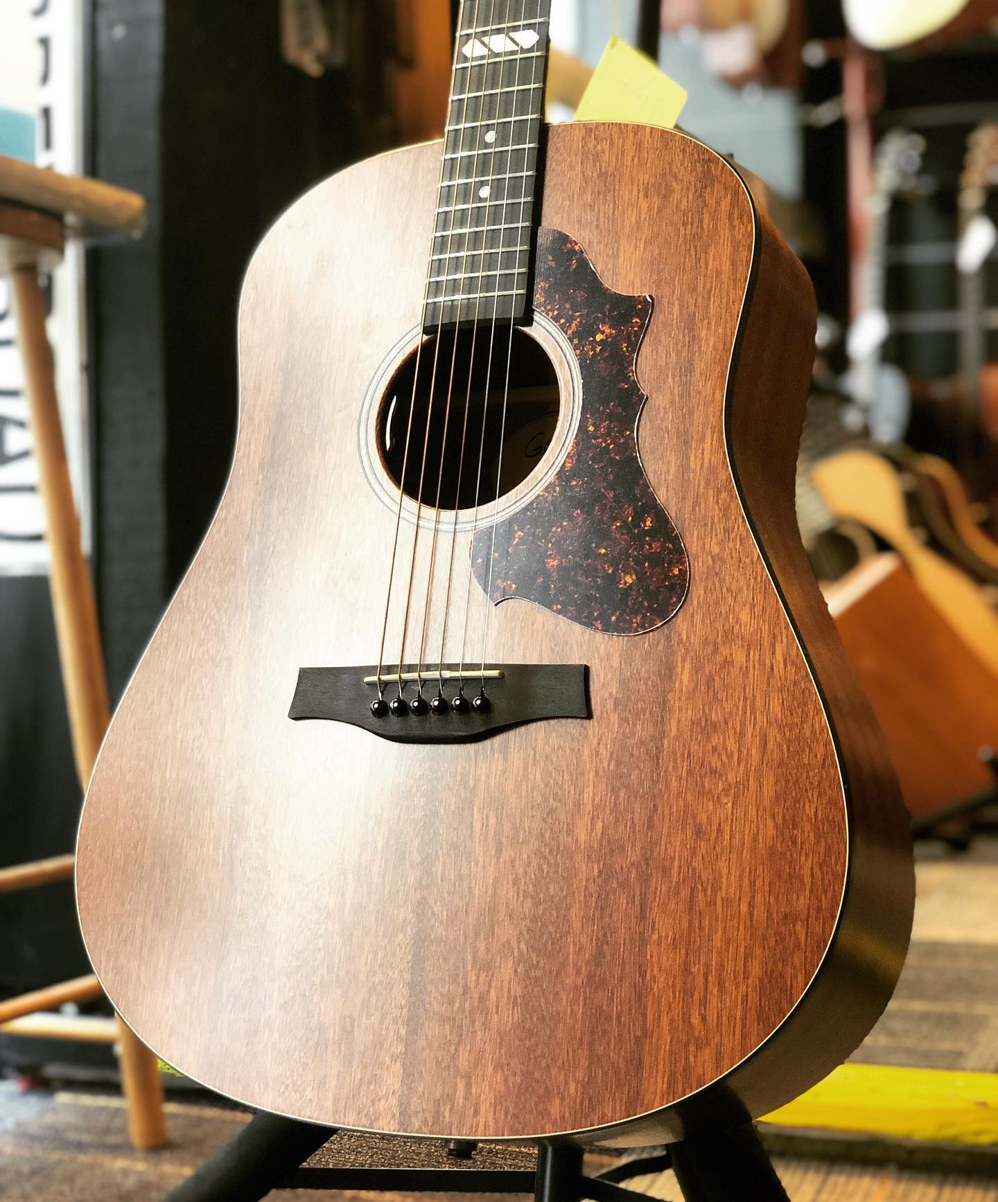 La belle CanadienneGodin Metropolis Composer