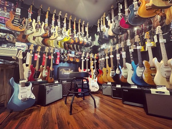 ️🏖️ Notre belle sélection estivale de guitare électrique rien que pour vous !!!