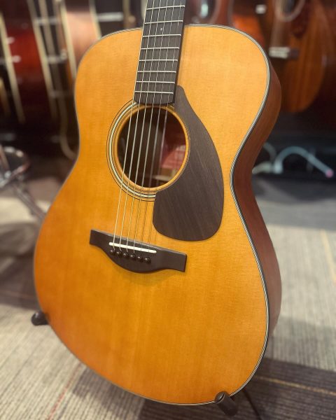 Yamaha FGX5 Japon – Équilibré, puissant et Piezo + Micro.